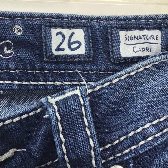 Capris - Picture 2 of 3